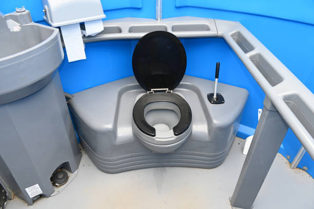 Best Temporary restroom rental  in Pine Manor, FL
